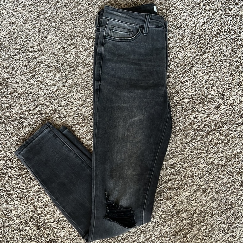 Buckle Jeans